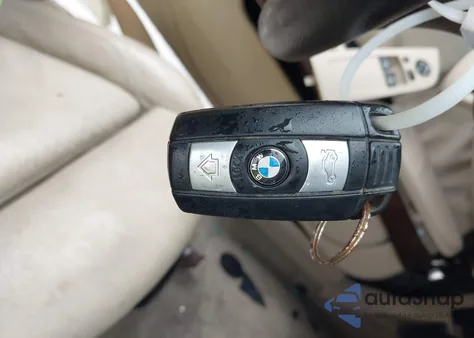 2008 BMW 335I из США, поврежденный, VIN WBAWB735X8P155966